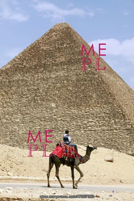  : Great Pyramid of Cheops in Cairo, Egypt