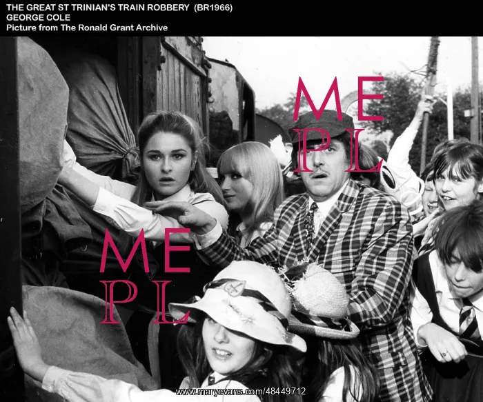 : GREAT ST TRINIAN'S TRAIN ROBBERY : GREAT ST TRINIAN'S TRAIN ROBBERY
