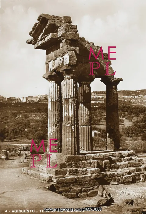 : Greek Temple at Agrigento, Sicily : Greek Temple at Agrigento, Sicily