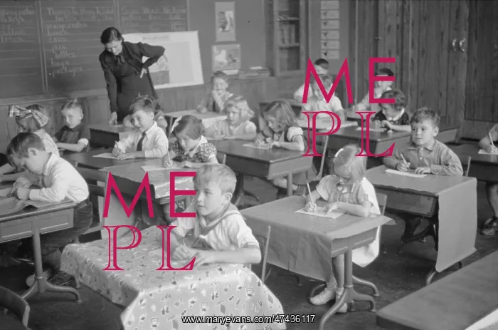  : Greenbelt schoolroom