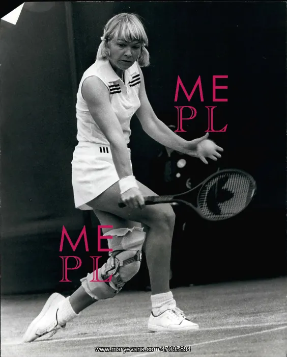 : Greer Stevens in tennis match at Wimbledon : Greer Stevens in tennis match at Wimbledon