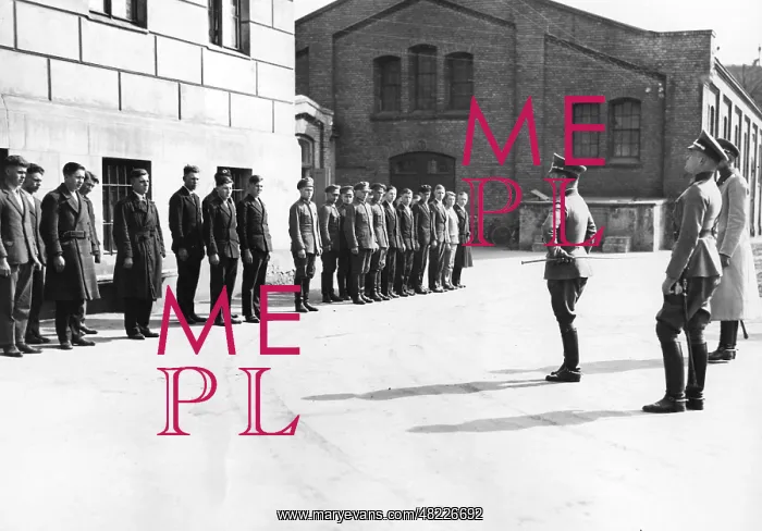 : Greeting of the new recruits of the 4th Reiter-Regiment : Greeting of the new recruits of the 4th Reiter-Regiment