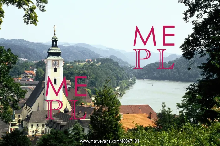 : Grein on the Danube : Grein on the Danube