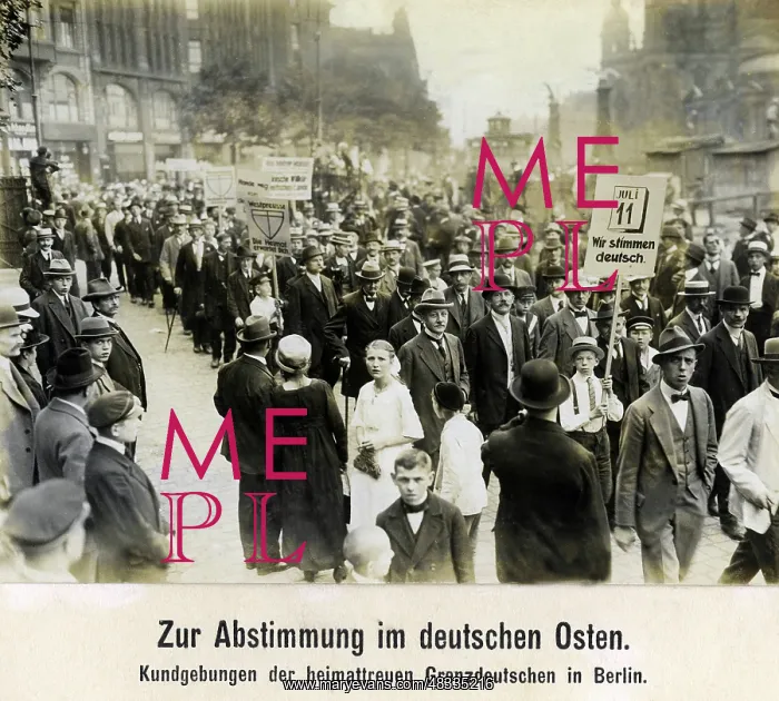 : Grenzdeutsche - Germans living at the borders : Grenzdeutsche - Germans living at the borders