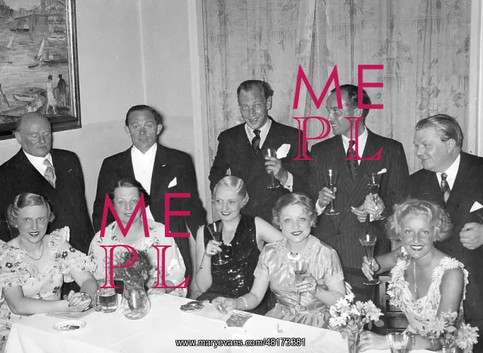 : Grete Weiser : Grete Weiser