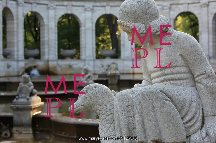  : Gretel, Marchenbrunnen, Berlin, Germany