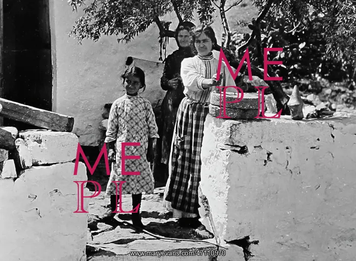  : Grinding corn, Isle of Patmos, Greece, early 1900s