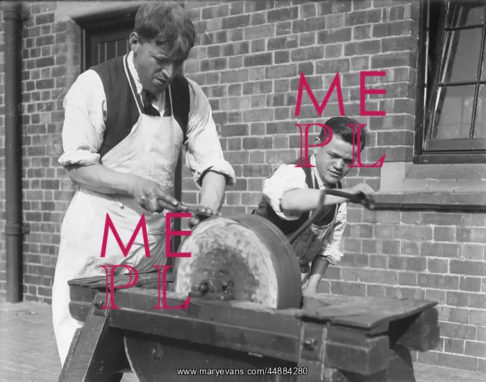 : BACK TO THE GRINDSTONE! : BACK TO THE GRINDSTONE!