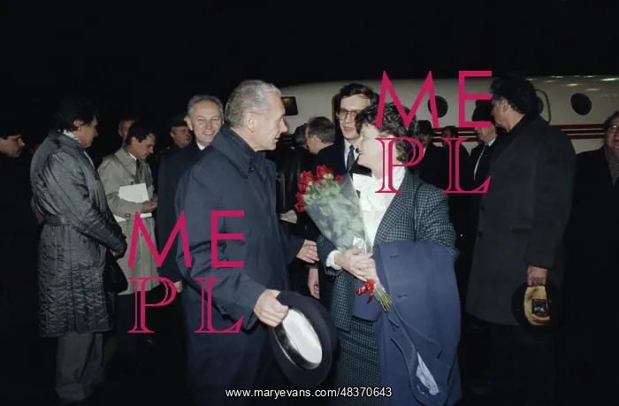 : Gro Harlem Brundtland visiting USSR : Gro Harlem Brundtland visiting USSR