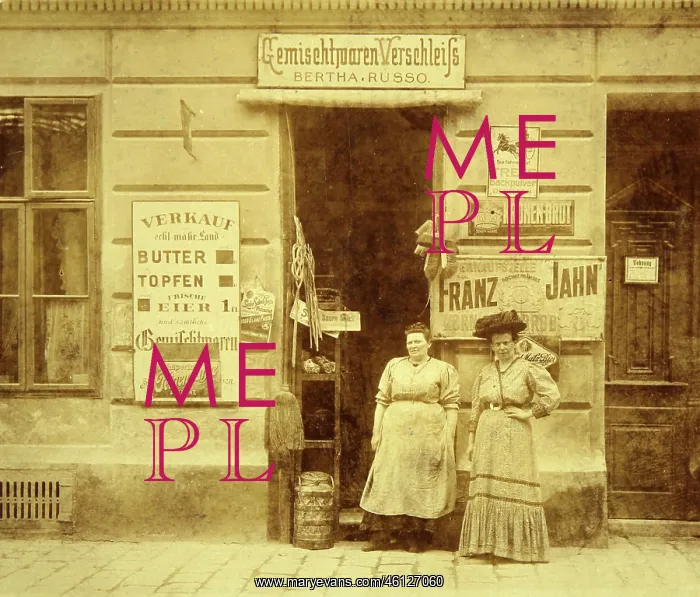 : Grocery store of Bertha Russo in Lessinggasse : Grocery store of Bertha Russo in Lessinggasse