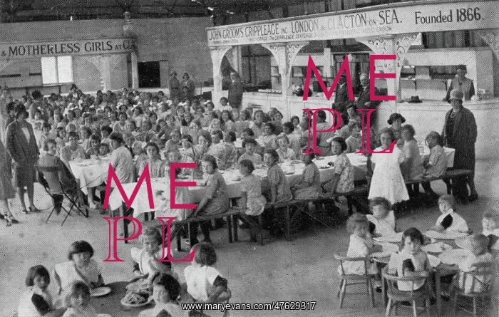 : Groom's Orphanage, Clacton - Dining hall : Groom's Orphanage, Clacton - Dining hall