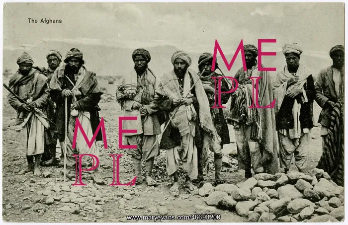  : Group of Afghans - Khyber Pass, Afghanstan