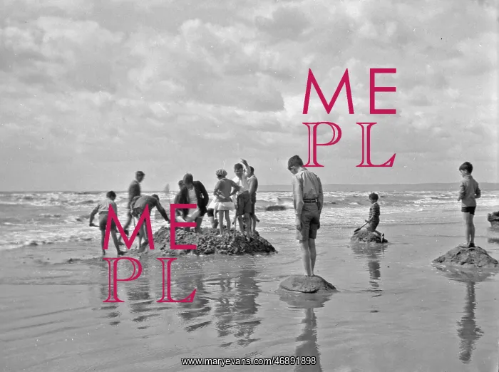 : Group of children at the seaside : Group of children at the seaside