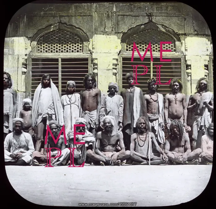 : Group of Kashmir Muslim Fakirs : Group of Kashmir Muslim Fakirs