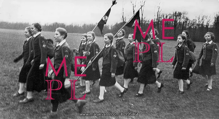 : Group of League of German Girls (BDM) : Group of League of German Girls (BDM)