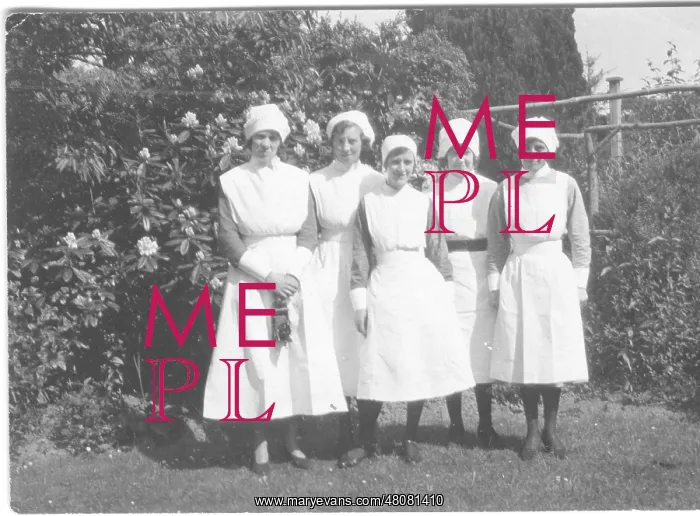 : Group of nurses outdoors : Group of nurses outdoors