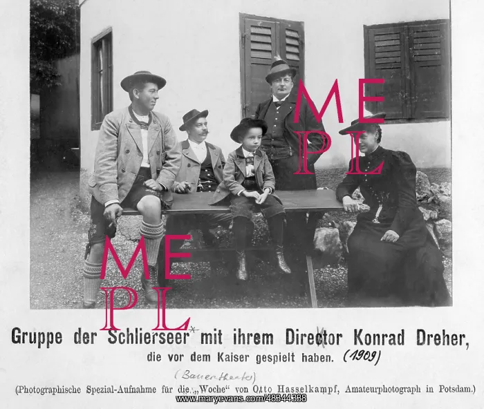 : A group of people from Schliersee, 1909 : A group of people from Schliersee, 1909