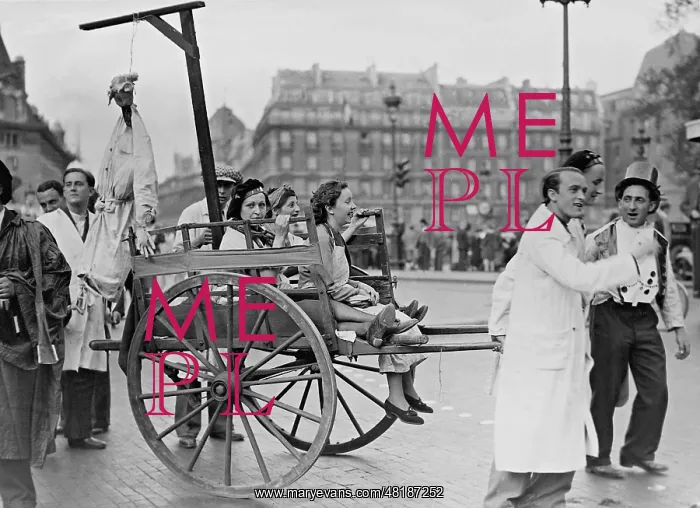 : A group of pharmacy students in the Latin Quarter, 1938 : A group of pharmacy students in the Latin Quarter, 1938