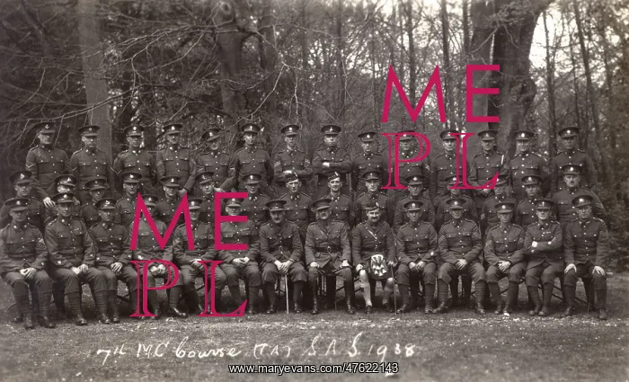  : Group photo, Territorial Army on a course