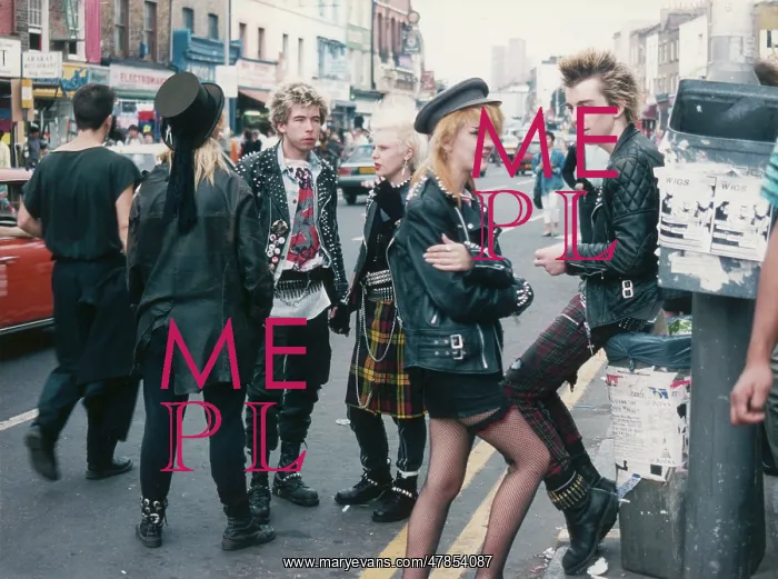 : Group of Punks in Camden, London : Group of Punks in Camden, London