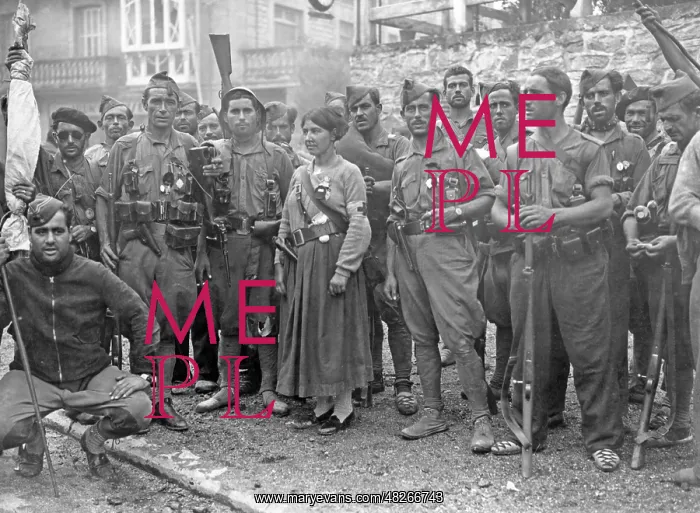 : Group of Republican fighters in Irun, Basque Country, 1936 : Group of Republican fighters in Irun, Basque Country, 1936