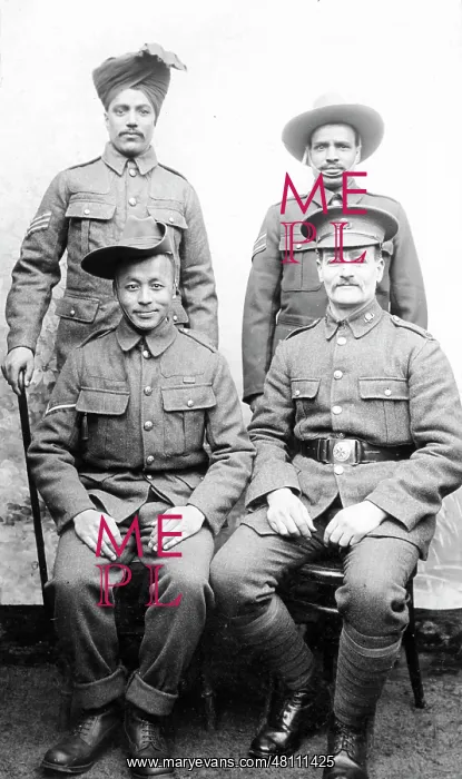 : Group of four soldiers : Group of four soldiers