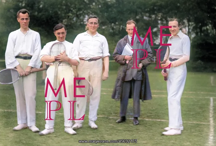: Group at tennis match : Group at tennis match
