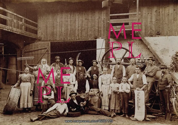 : Group of Upper Austrian peasants : Group of Upper Austrian peasants