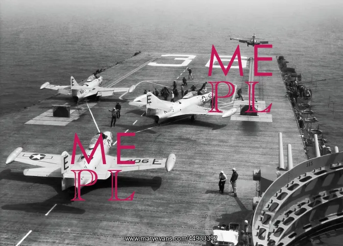 : Grumman F9F Panther : Grumman F9F Panther