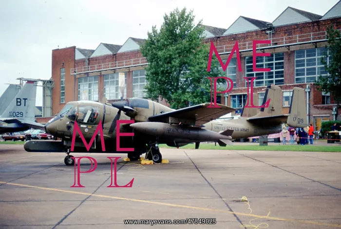 : Grumman OV-1B Mohawk 69-17019 : Grumman OV-1B Mohawk 69-17019