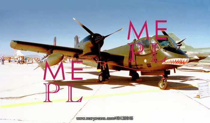 : Grumman OV-1C Mohawk 61-2724 : Grumman OV-1C Mohawk 61-2724