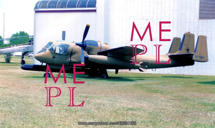 : Grumman OV-1D Mohawk 62-5860 : Grumman OV-1D Mohawk 62-5860