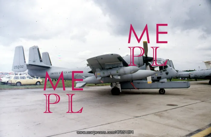 : Grumman OV-1D Mohawk 62-5902 : Grumman OV-1D Mohawk 62-5902