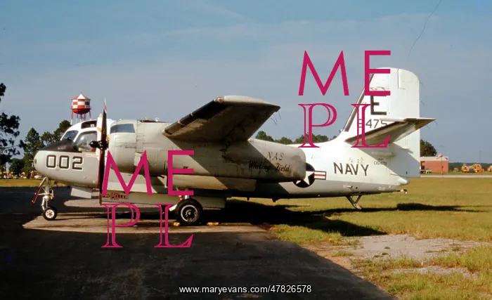  : Grumman S-2A Tracker 136475