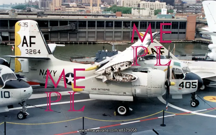  : Grumman TS-2A Tracker 133264