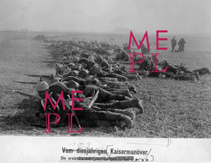 : Guard division during the imperial manoeuvre, 1912 : Guard division during the imperial manoeuvre, 1912