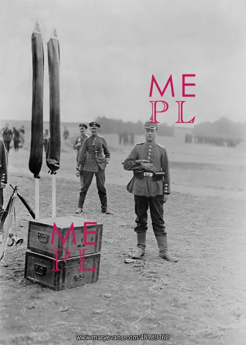 : Guard at the flags during imperial maneuvers in Germany, 191 : Guard at the flags during imperial maneuvers in Germany, 191