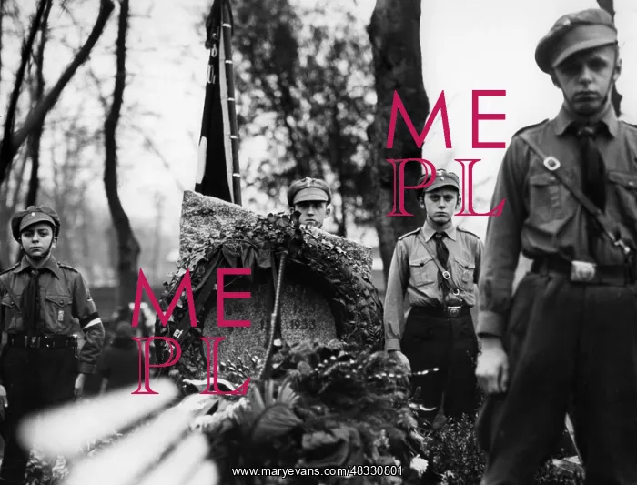 : Guard of honor for the murdered Hitler Youth : Guard of honor for the murdered Hitler Youth