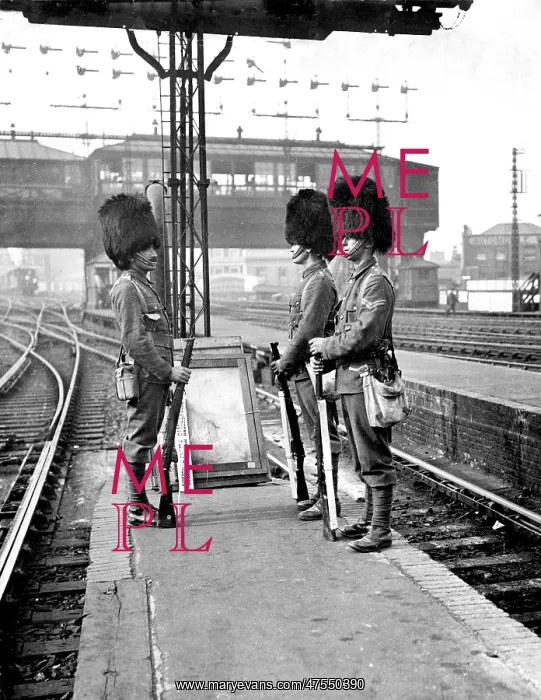 : Guardsmen protecting station during railway strike : Guardsmen protecting station during railway strike