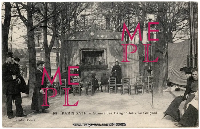 : Guignol puppet show, Square des Batignolles, Paris, France : Guignol puppet show, Square des Batignolles, Paris, France