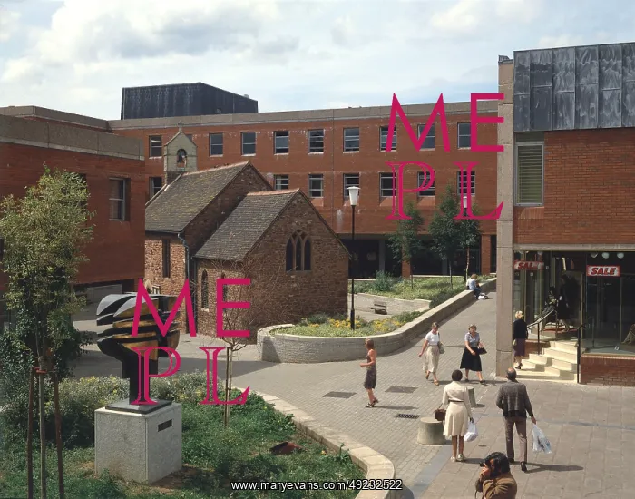 : The Guildhall Shopping Precinct, Exeter, Devon : The Guildhall Shopping Precinct, Exeter, Devon
