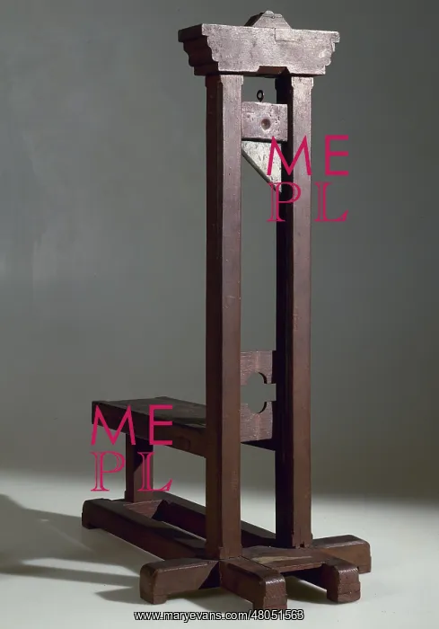 : Guillotine. Paris, Musee Carnavalet : Guillotine. Paris, Musee Carnavalet