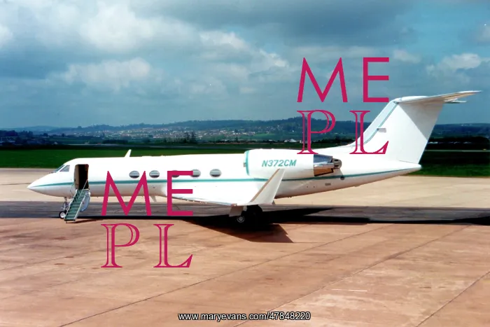 : Gulfstream G-IV N372CM : Gulfstream G-IV N372CM