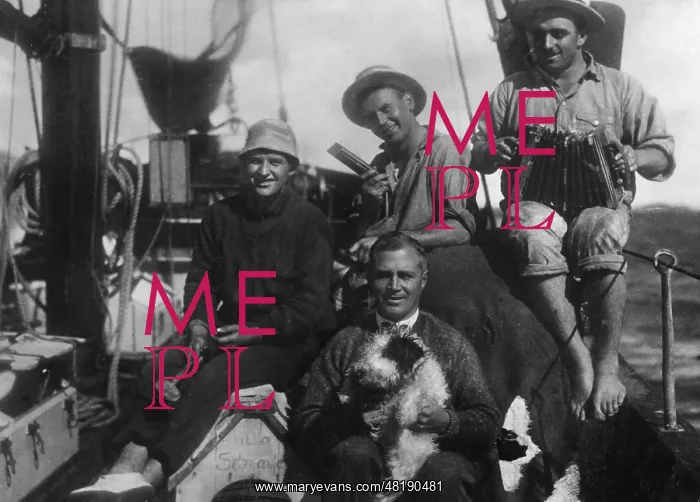 : Gunther Plueschow, circa 1930 : Gunther Plueschow, circa 1930