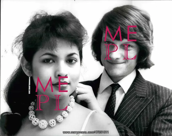 : Guy Shaw, jewellery designer, and Veronica Long, model : Guy Shaw, jewellery designer, and Veronica Long, model