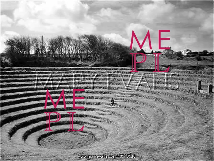 : GWENNAP PIT AMPHITHEATRE : GWENNAP PIT AMPHITHEATRE