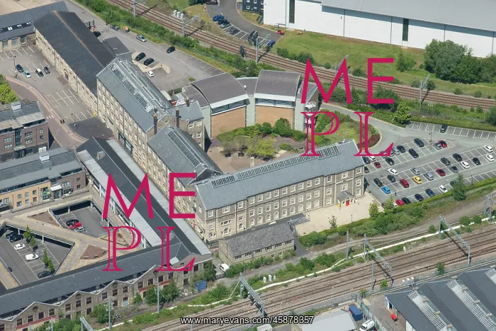 : The former GWR General Office, redeveloped in 1994, Swindon : The former GWR General Office, redeveloped in 1994, Swindon