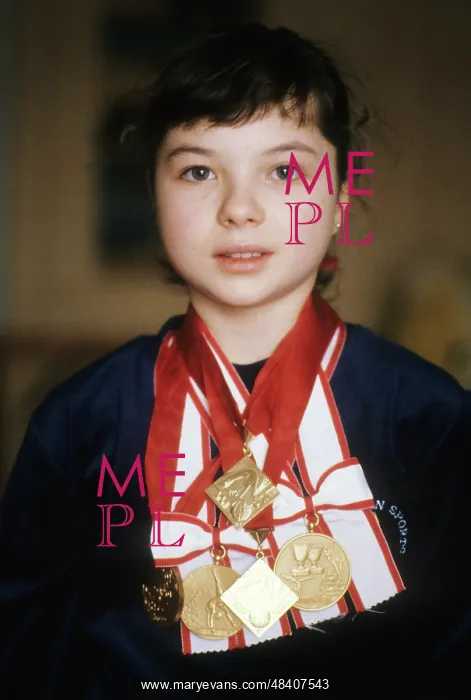 : Gymnast Olga Bicherova, 1982 : Gymnast Olga Bicherova, 1982