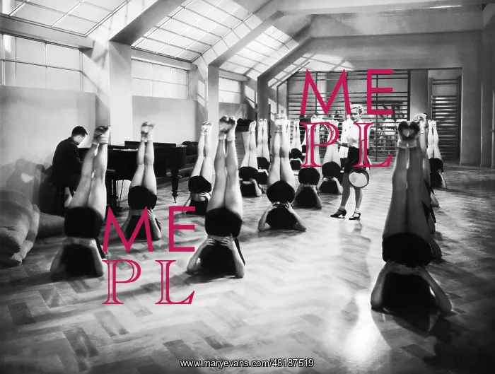 : Gymnastics lesson in Millionenerbschaft, 1937 : Gymnastics lesson in Millionenerbschaft, 1937