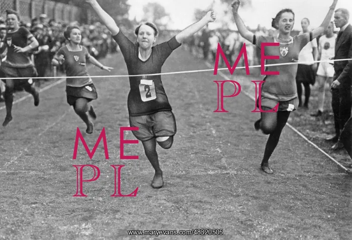 : Gymnasts at the finish line, 1914 : Gymnasts at the finish line, 1914